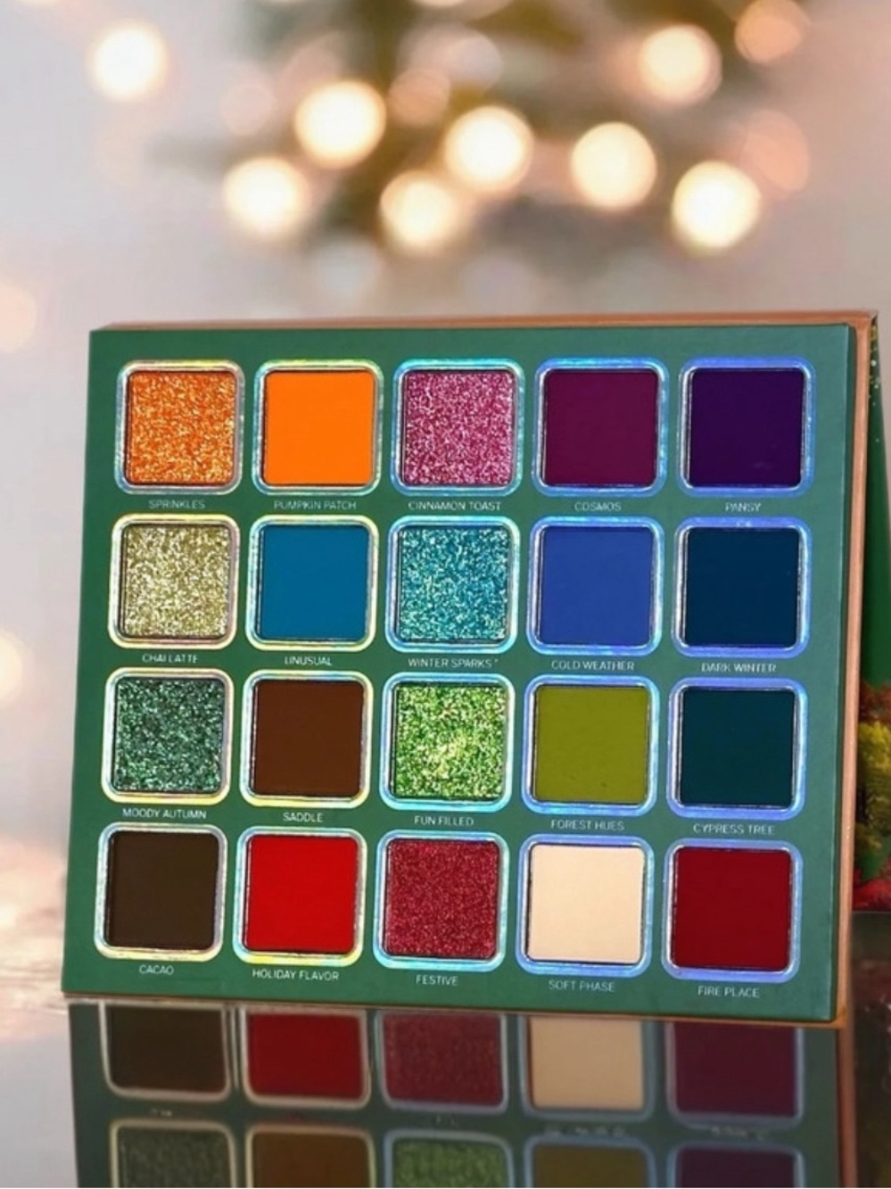 Dede Signature Fearless Holiday Pressed Pigment Palette. Brand new in box!
